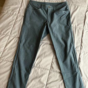 Lululemon ABC pant Slim 32x32 in Steel Blue UTILITECH fabric